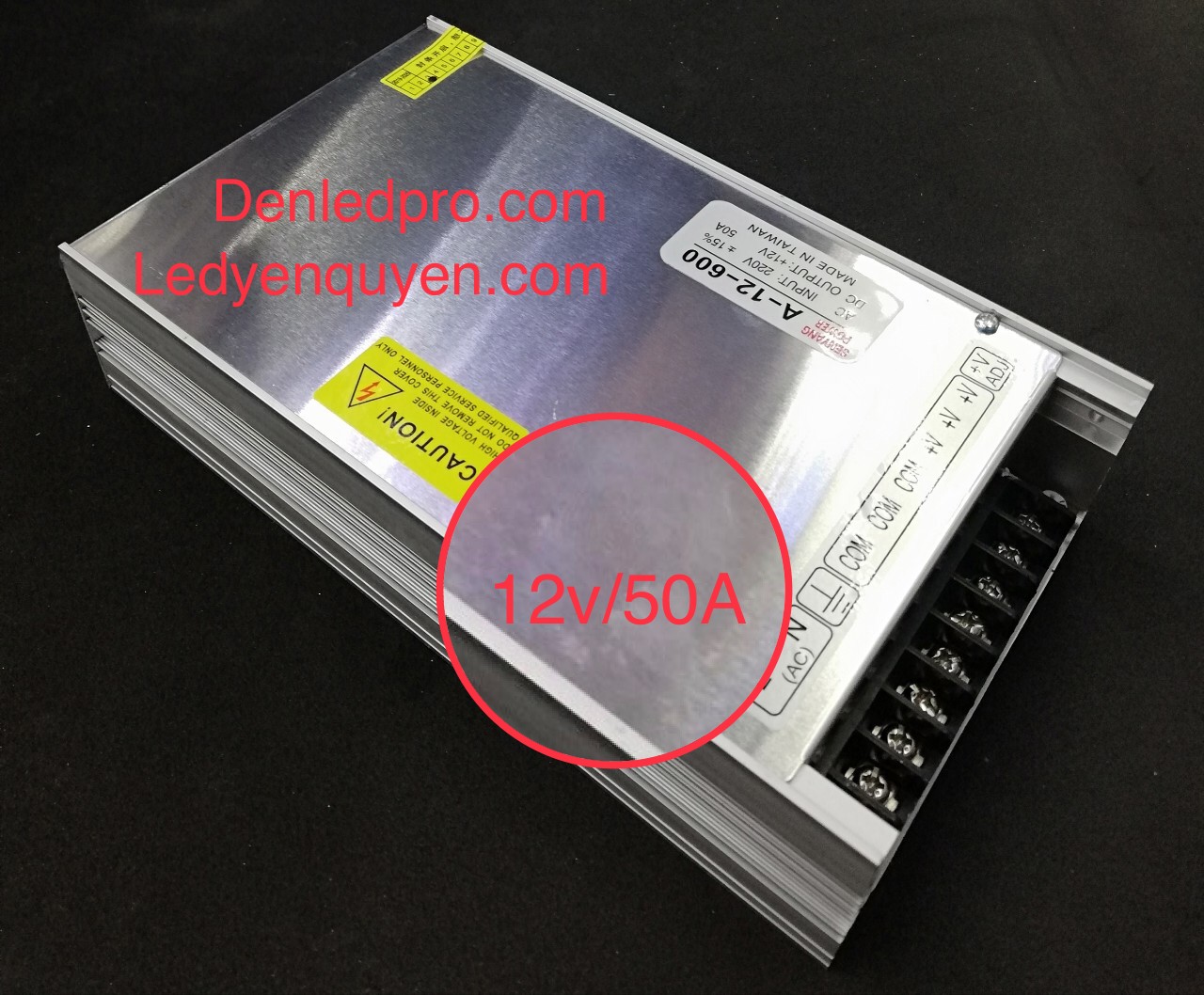 Nguồn tổ ong led 12v / 50a Nguồn tổ ong led 12v / 50a